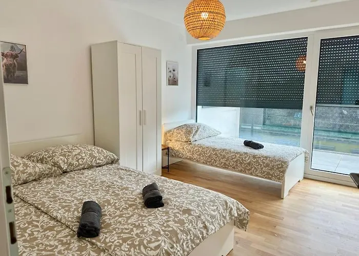 Stylish 85 M2 Apartment With Free Parking